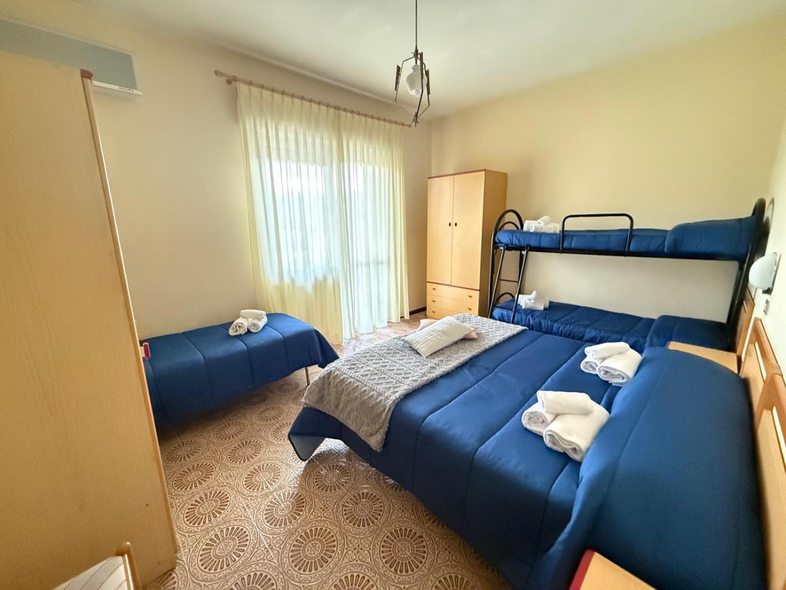 Hotel Blurelda Silvi Marina Exteriör bild